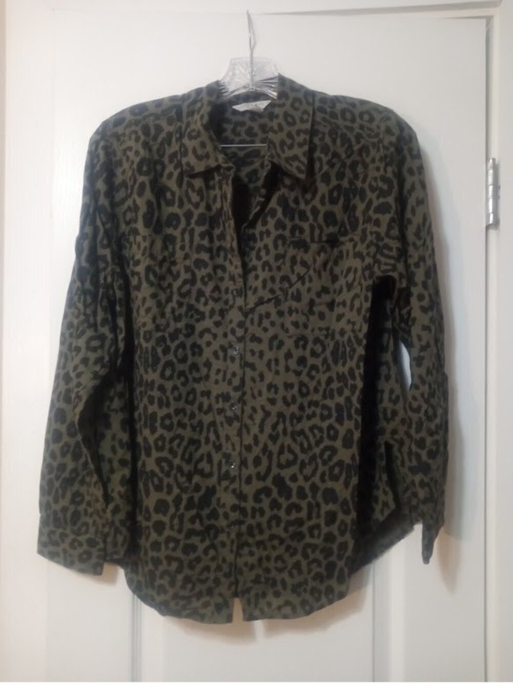 Olive Leopard Print Button-Up — Lucky Brand, Size Large